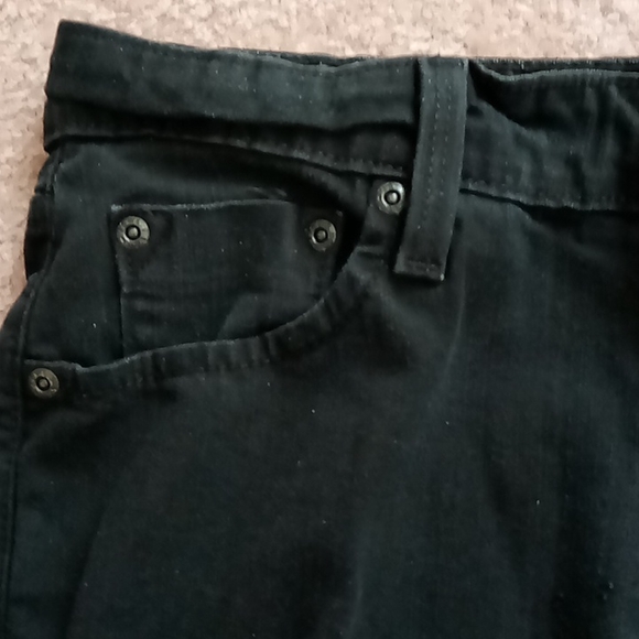 Levi's Ladies Black Jeans - Picture 2 of 7